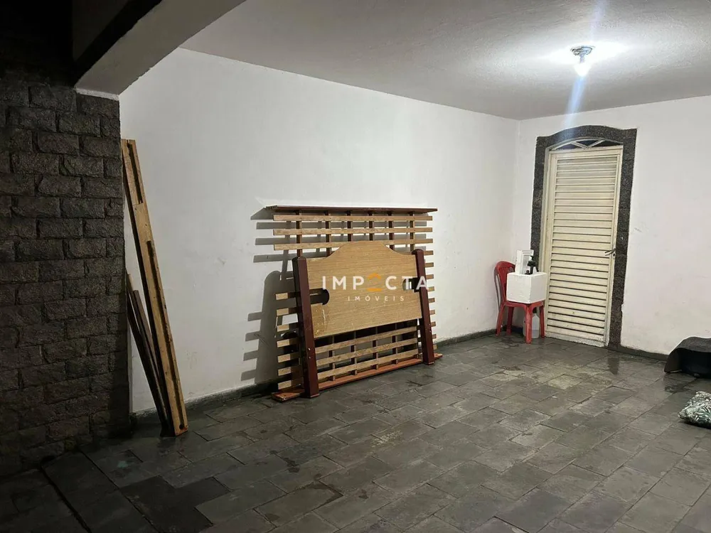 Casa, 3 quartos, 200 m² - Foto 8