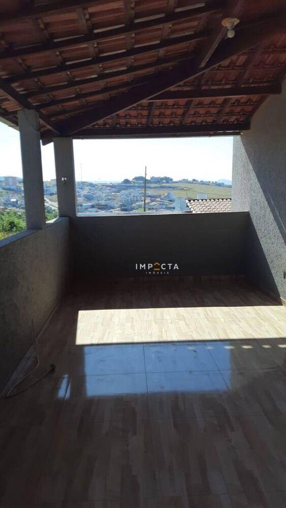 Casa, 4 quartos, 277 m² - Foto 1