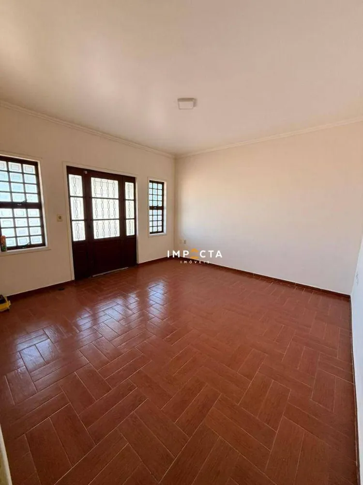 Casa, 3 quartos, 202 m² - Foto 4