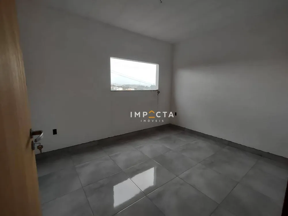Casa, 3 quartos, 226 m² - Foto 3