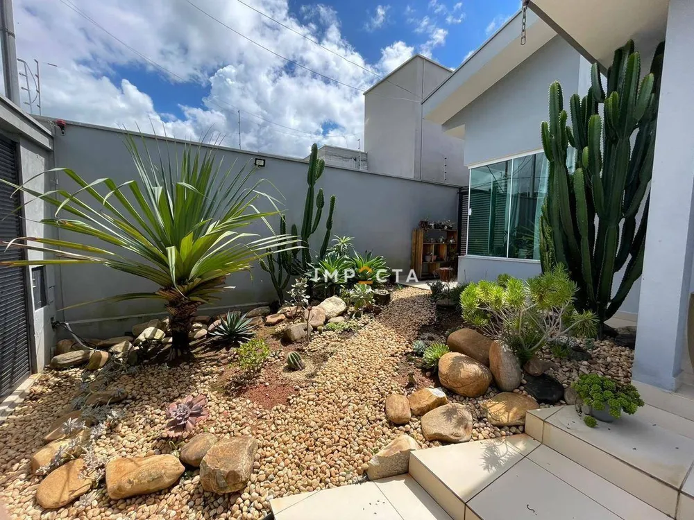 Casa, 3 quartos, 163 m² - Foto 1