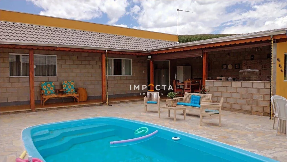 Chácara, 3 quartos, 1130 m² - Foto 1