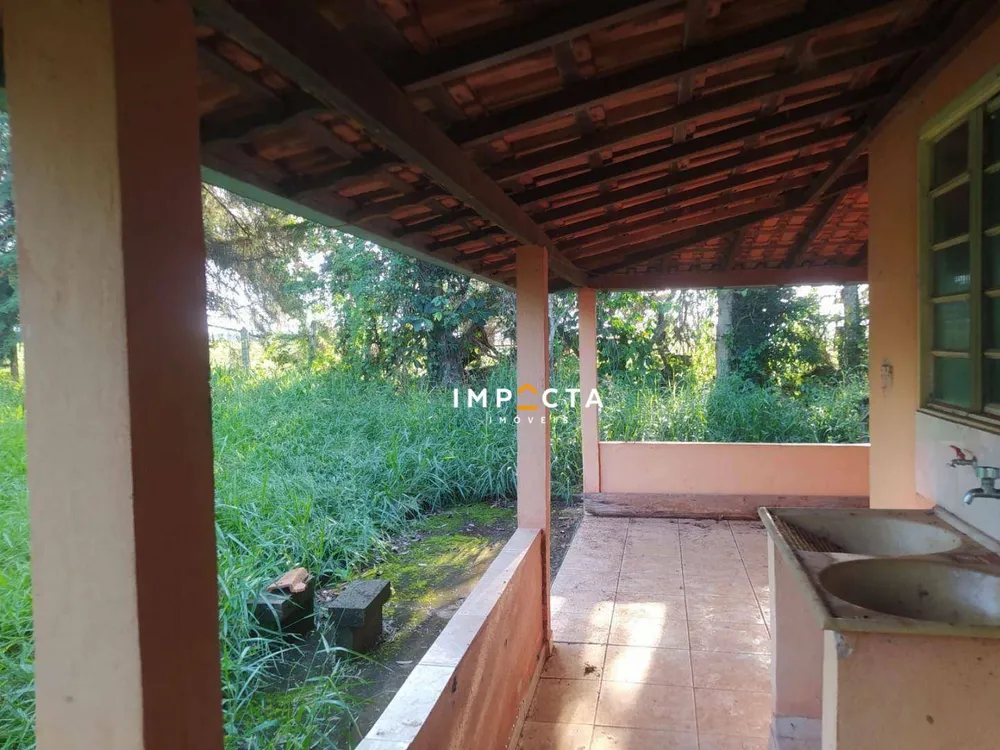 Chácara, 2 quartos, 2360 m² - Foto 2