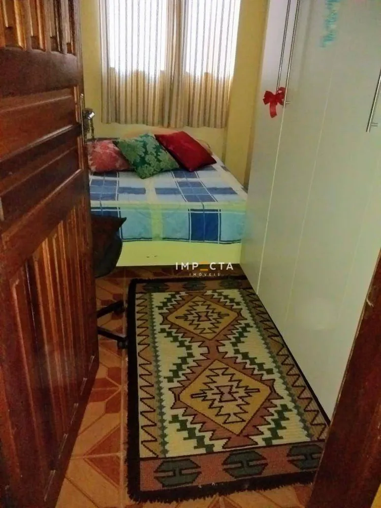 Casa, 4 quartos, 130 m² - Foto 1