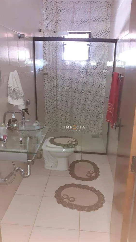 Casa, 4 quartos, 280 m² - Foto 1