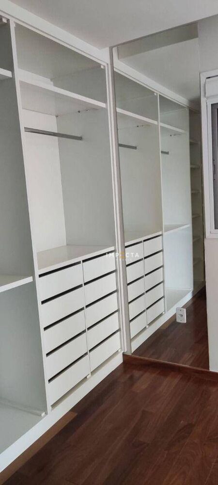 Cobertura à venda com 3 quartos, 200m² - Foto 1