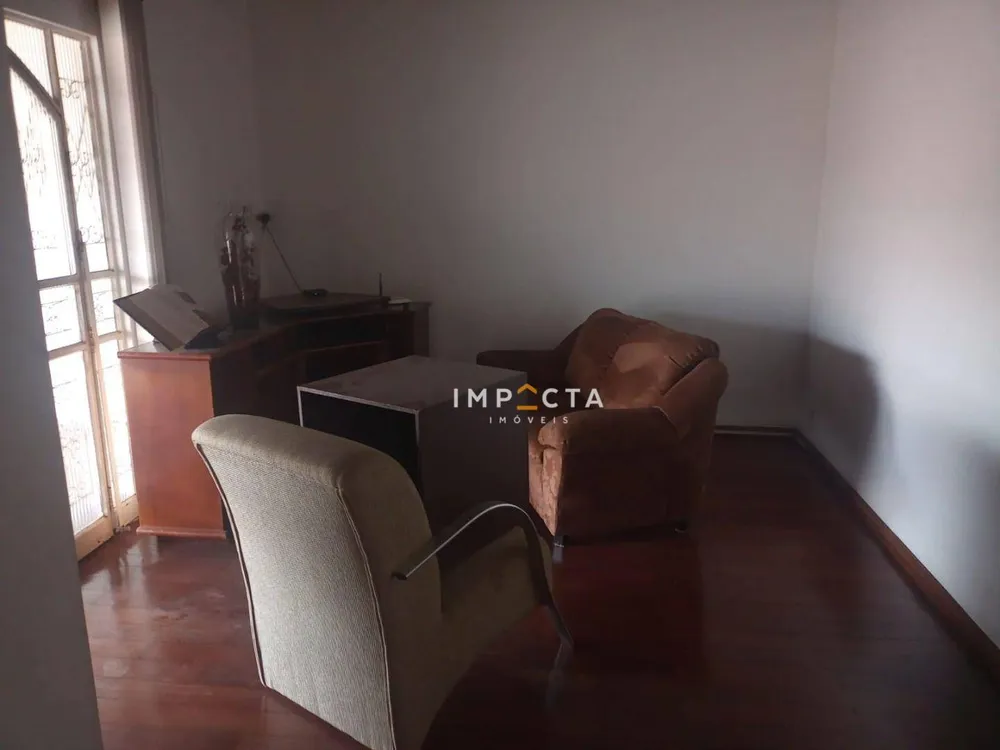 Casa, 6 quartos, 246 m² - Foto 3