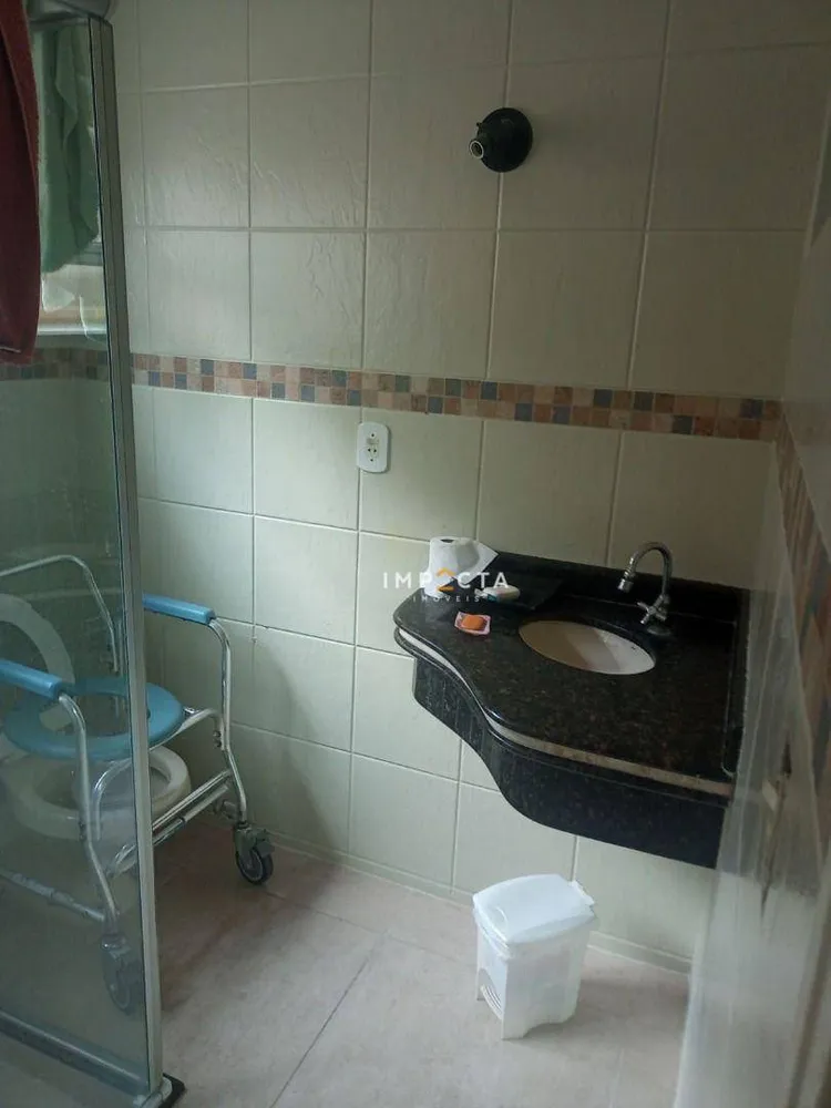 Casa, 6 quartos, 246 m² - Foto 8