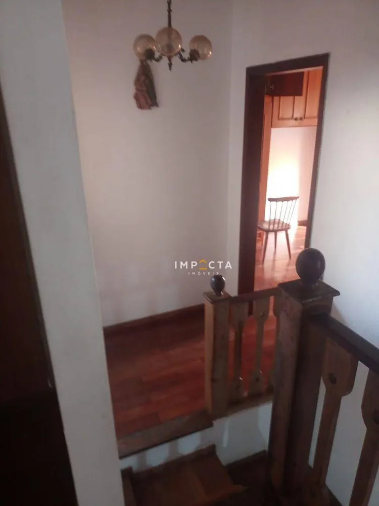 Casa, 6 quartos, 246 m² - Foto 4