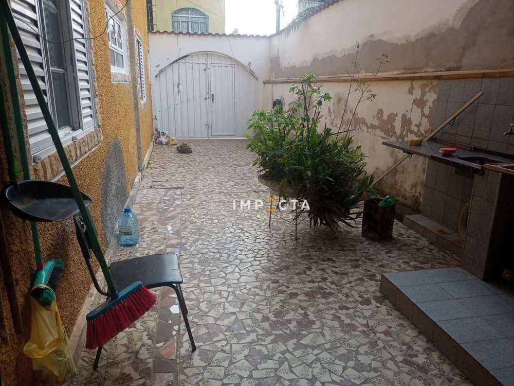 Casa, 6 quartos, 246 m² - Foto 12