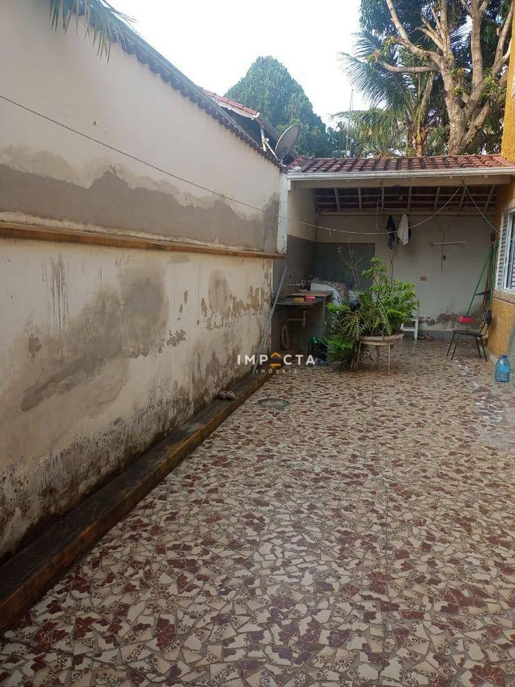 Casa, 6 quartos, 246 m² - Foto 10