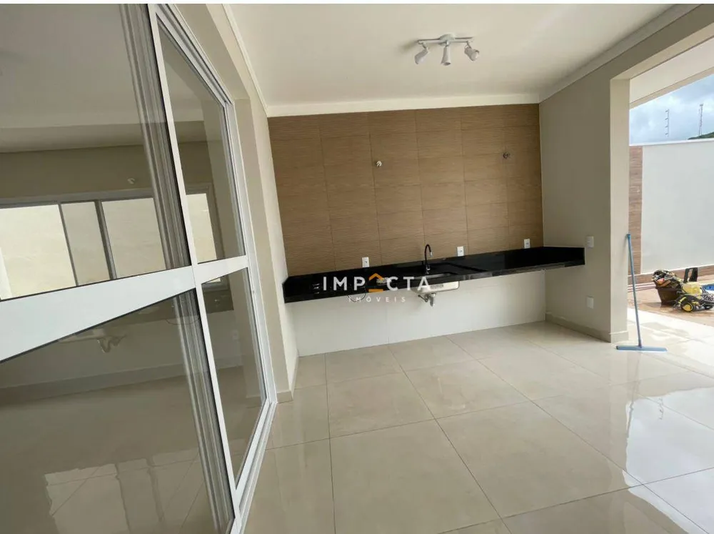 Casa, 4 quartos, 220 m² - Foto 4