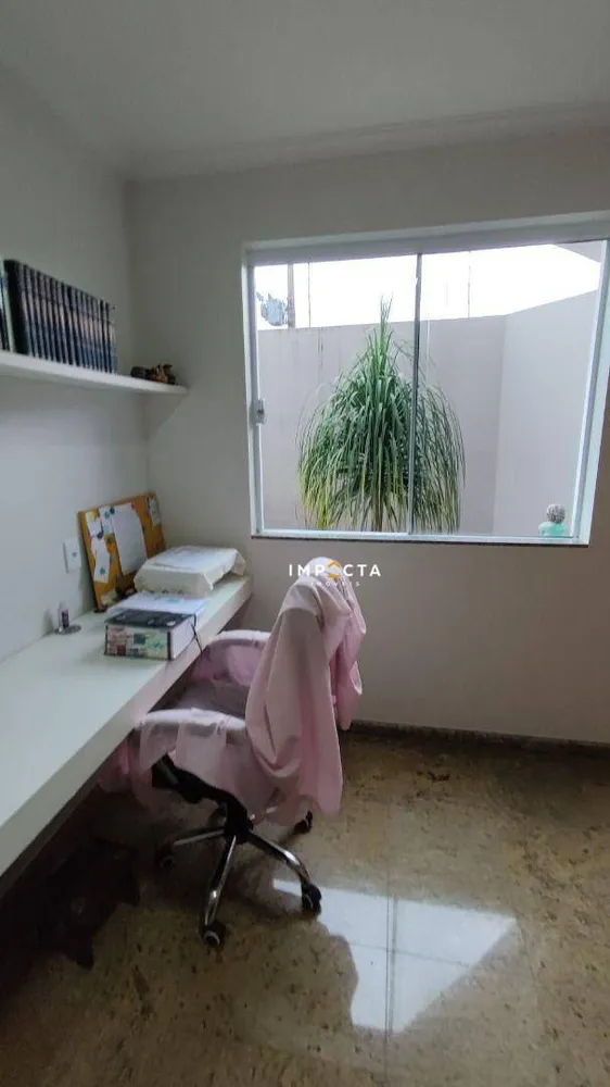 Casa, 4 quartos, 330 m² - Foto 7