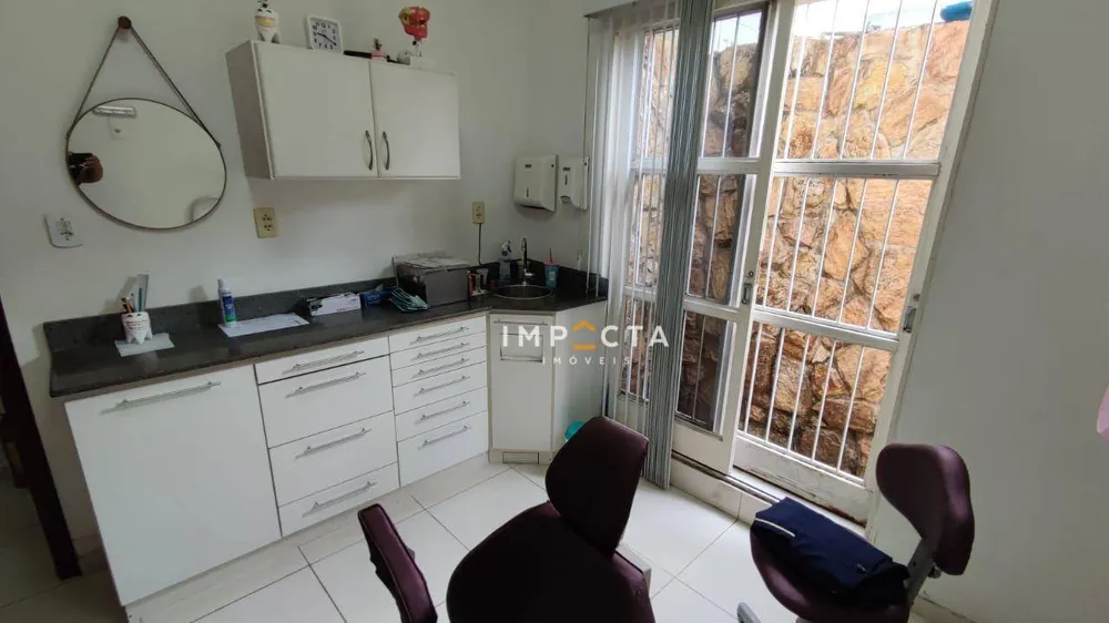 Casa, 5 quartos, 248 m² - Foto 8