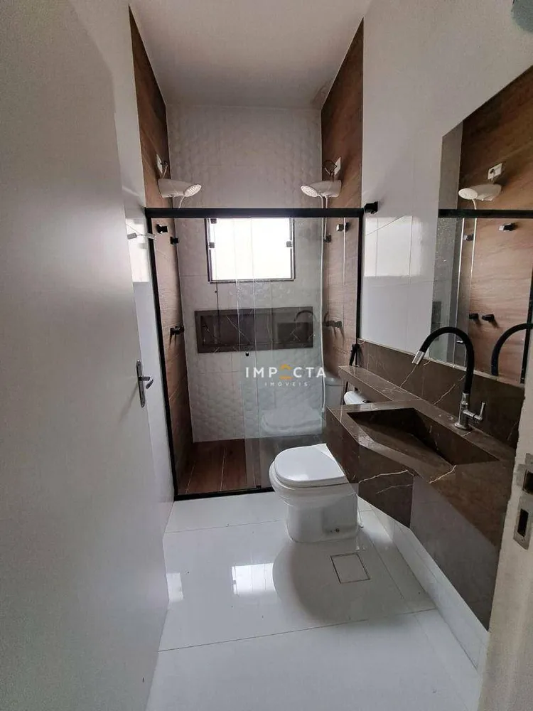 Casa, 3 quartos, 180 m² - Foto 2