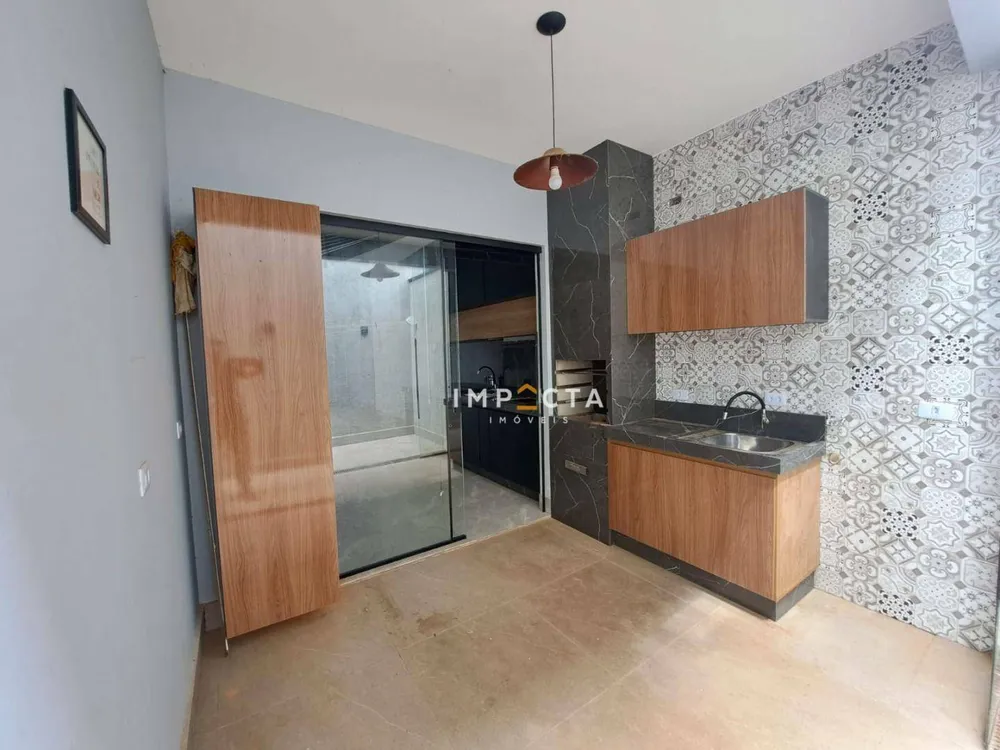 Casa, 3 quartos, 180 m² - Foto 1