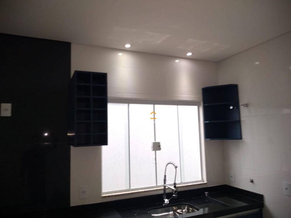 Casa, 3 quartos, 226 m² - Foto 4