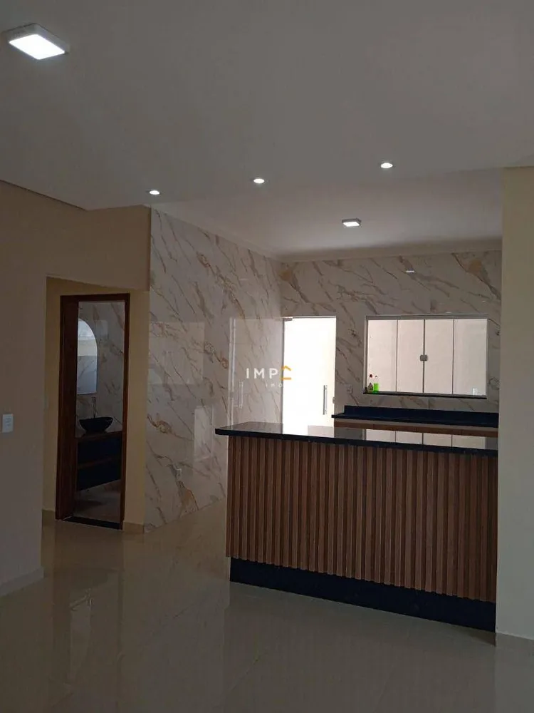 Casa, 3 quartos, 200 m² - Foto 2