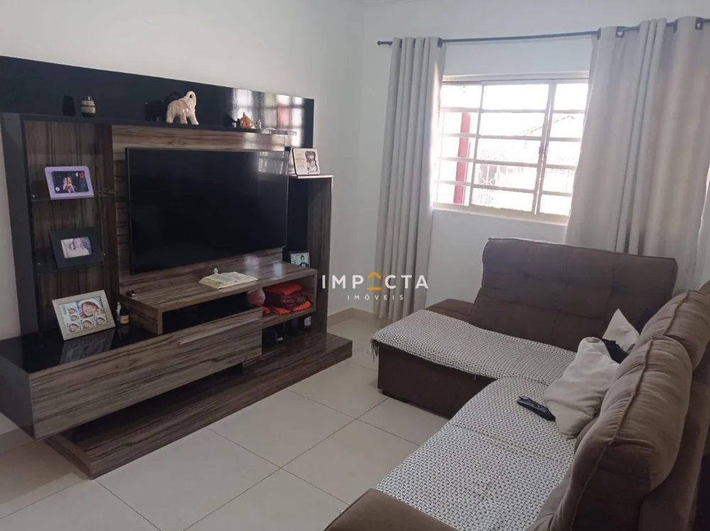 Casa, 3 quartos, 80 m² - Foto 1