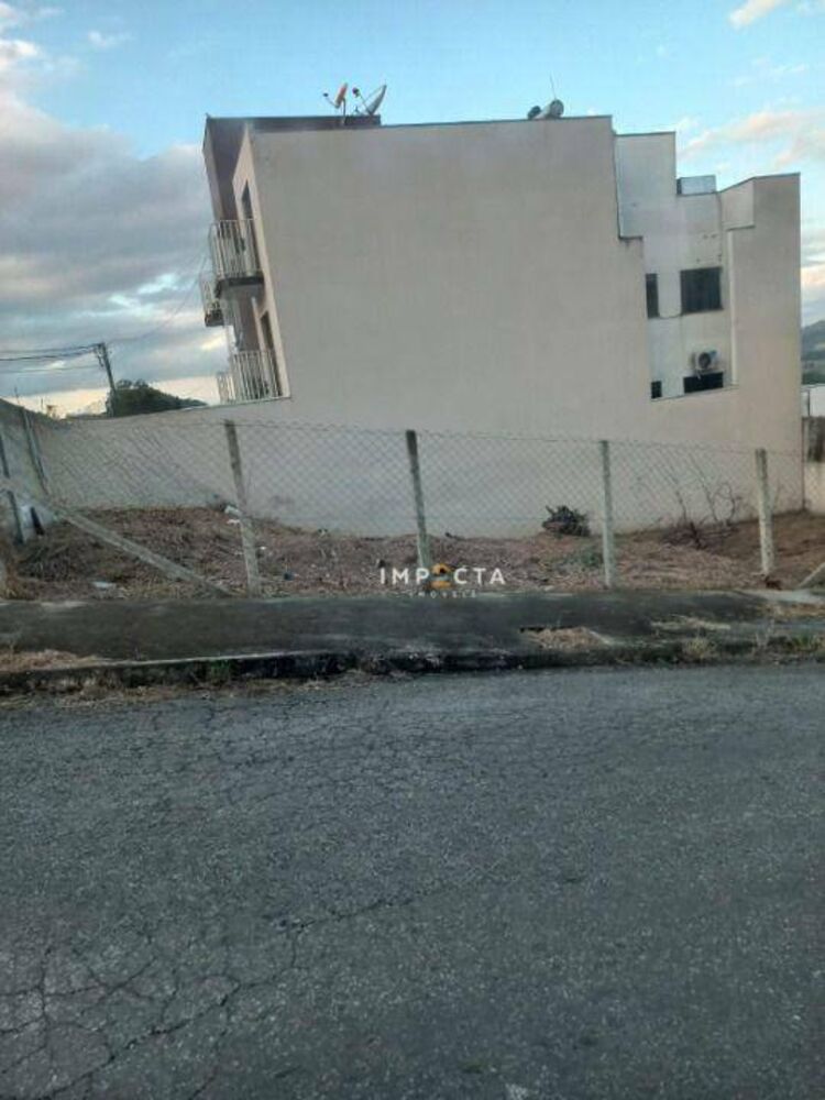 Terreno, 240 m² - Foto 1