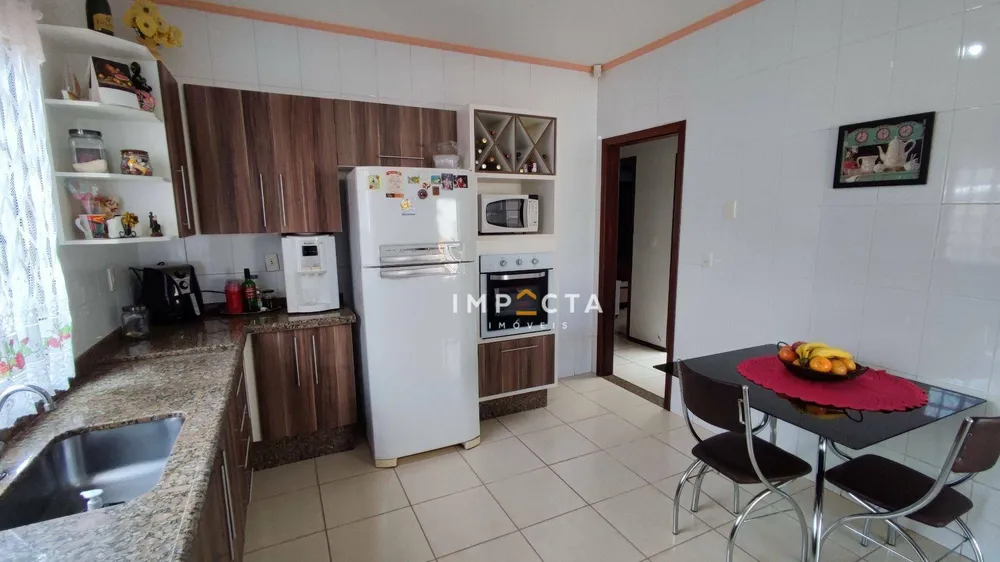 Casa, 3 quartos, 158 m² - Foto 3