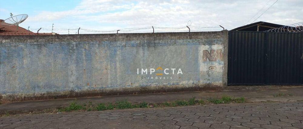 Terreno, 240 m² - Foto 1