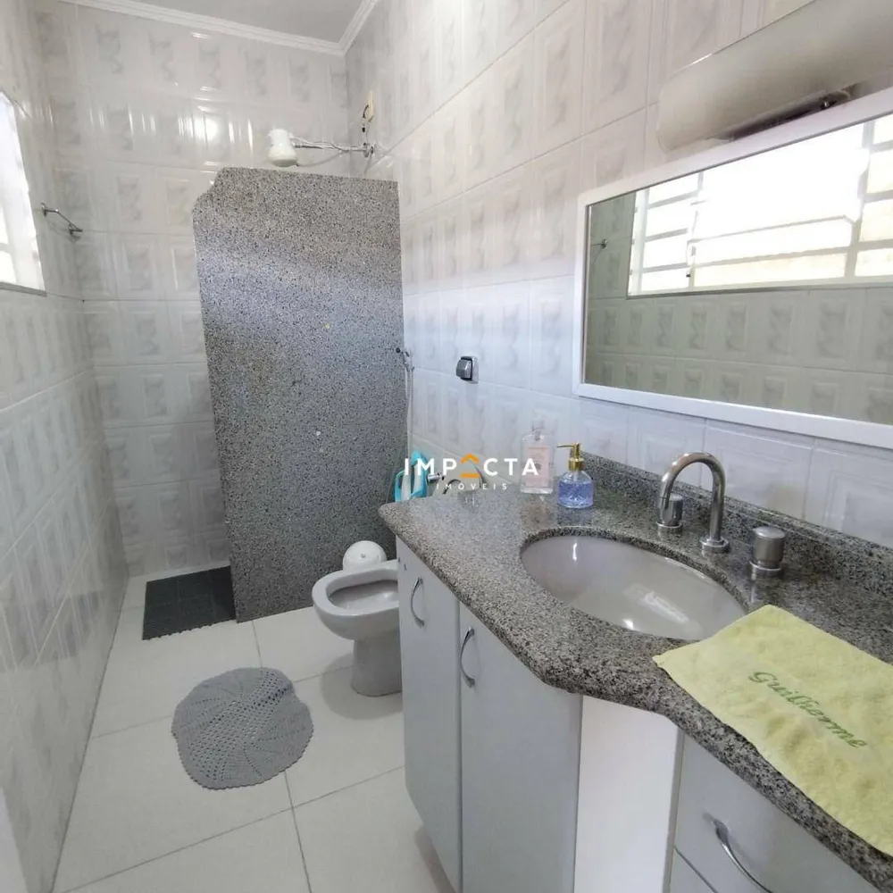 Casa, 3 quartos, 220 m² - Foto 3