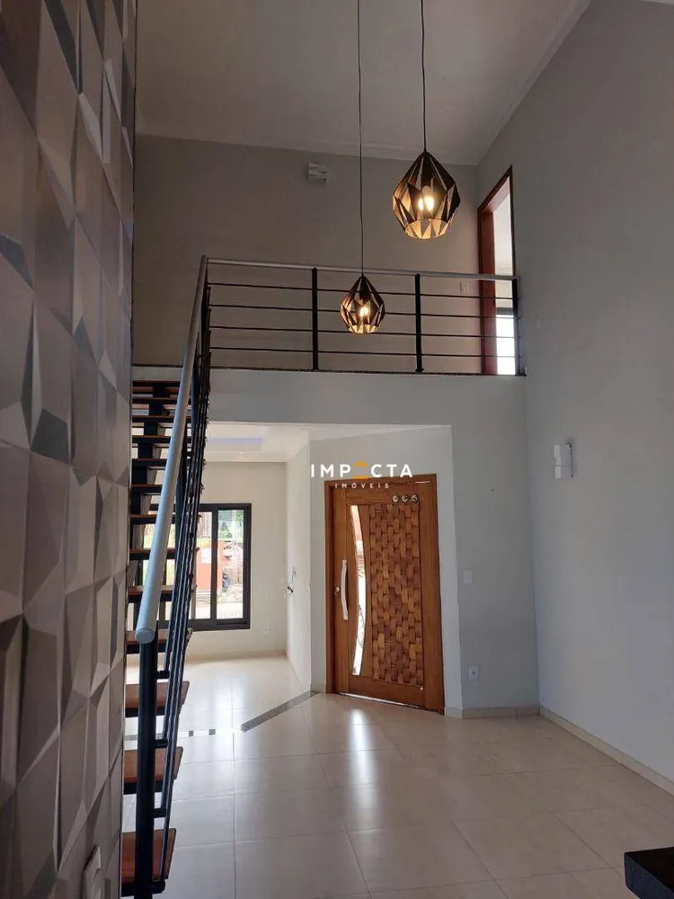 Casa, 4 quartos, 206 m² - Foto 2