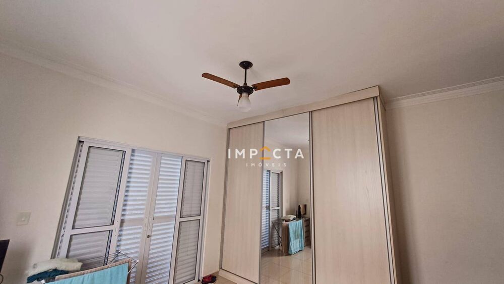 Casa, 4 quartos, 300 m² - Foto 1