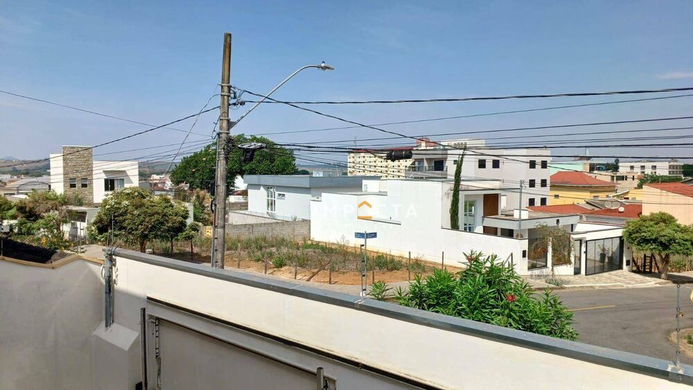 Casa, 4 quartos, 300 m² - Foto 2