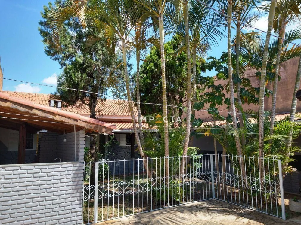 Casa, 3 quartos, 190 m² - Foto 1