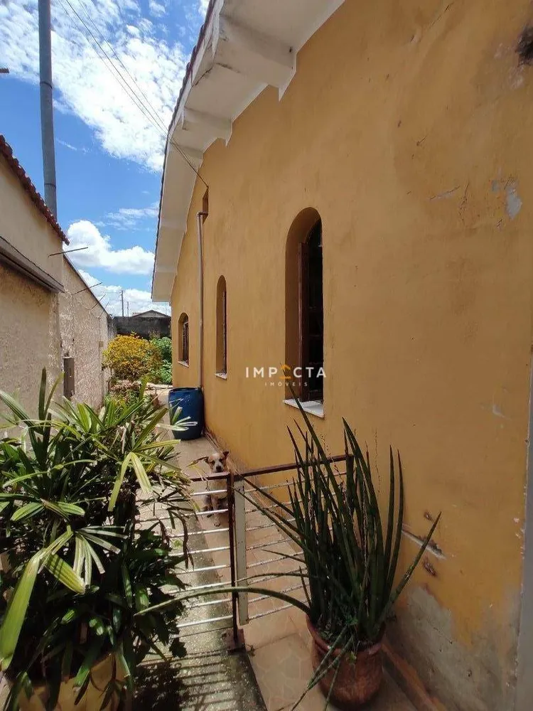 Casa, 3 quartos, 274 m² - Foto 1
