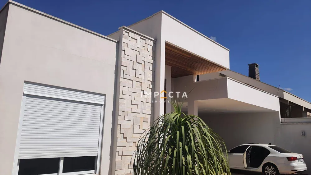 Casa, 3 quartos, 257 m² - Foto 1