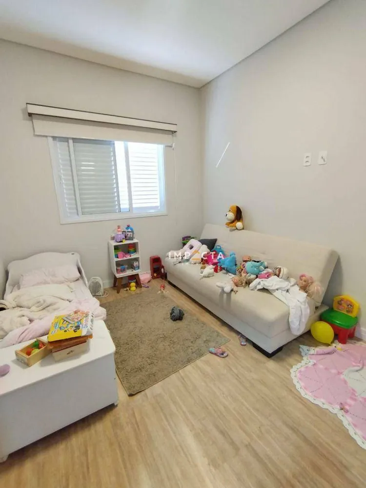Casa, 3 quartos, 239 m² - Foto 4