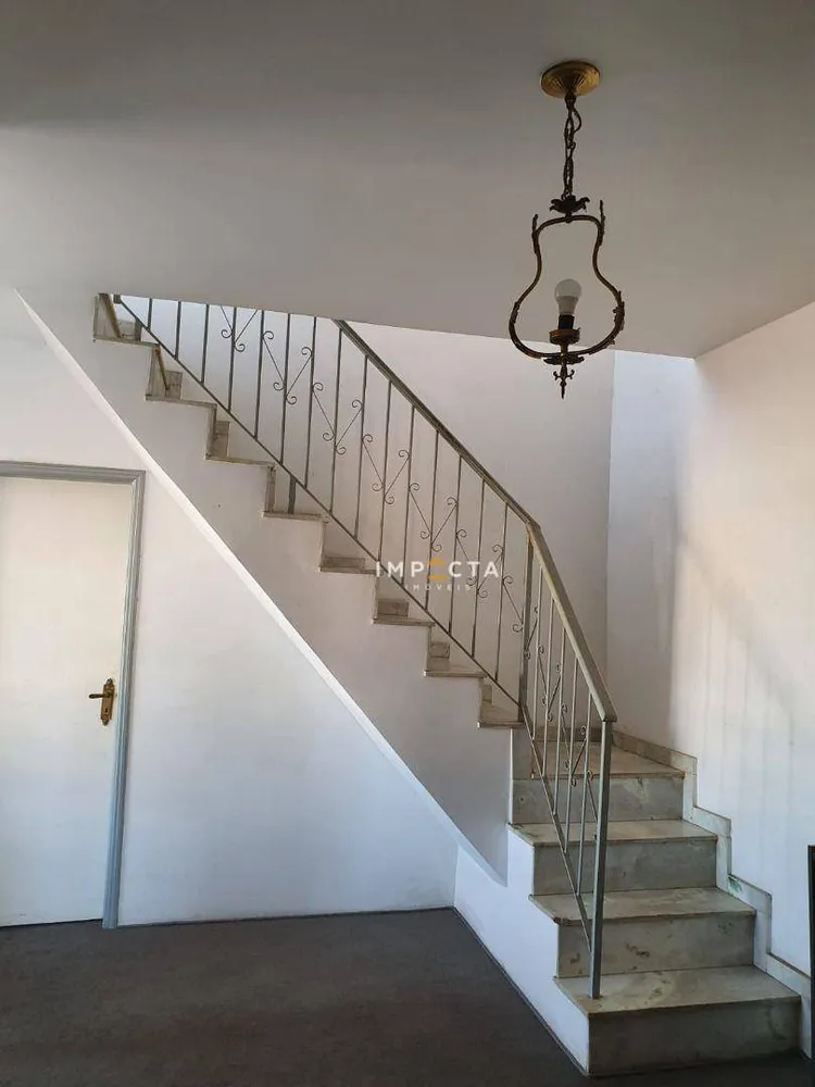 Casa, 4 quartos, 273 m² - Foto 1