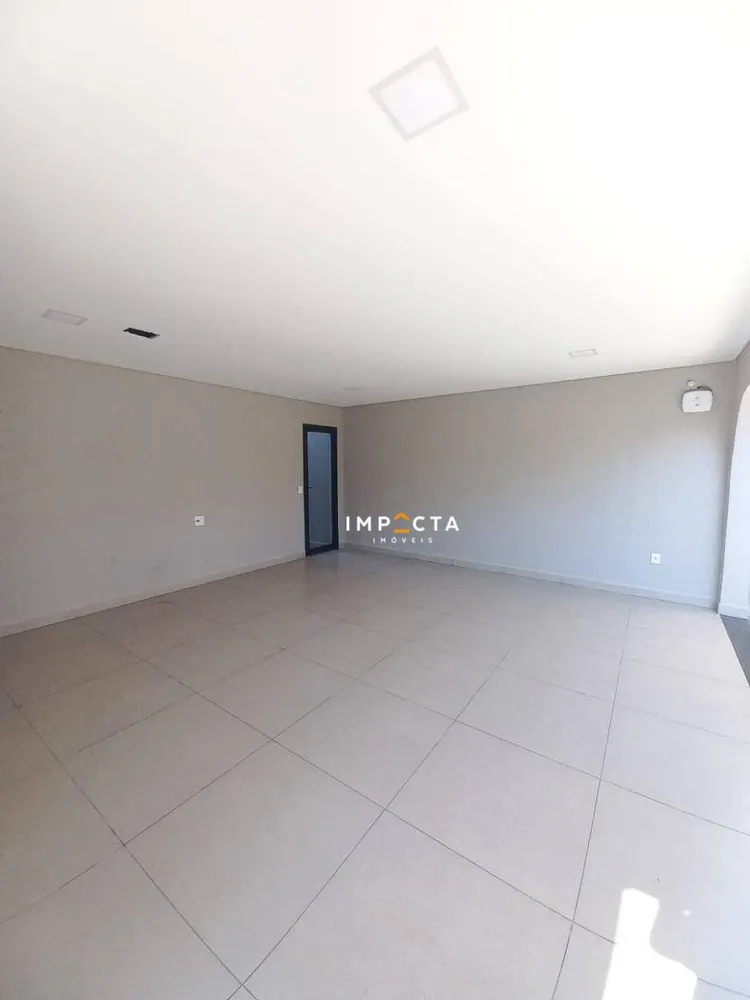 Casa, 3 quartos, 182 m² - Foto 1