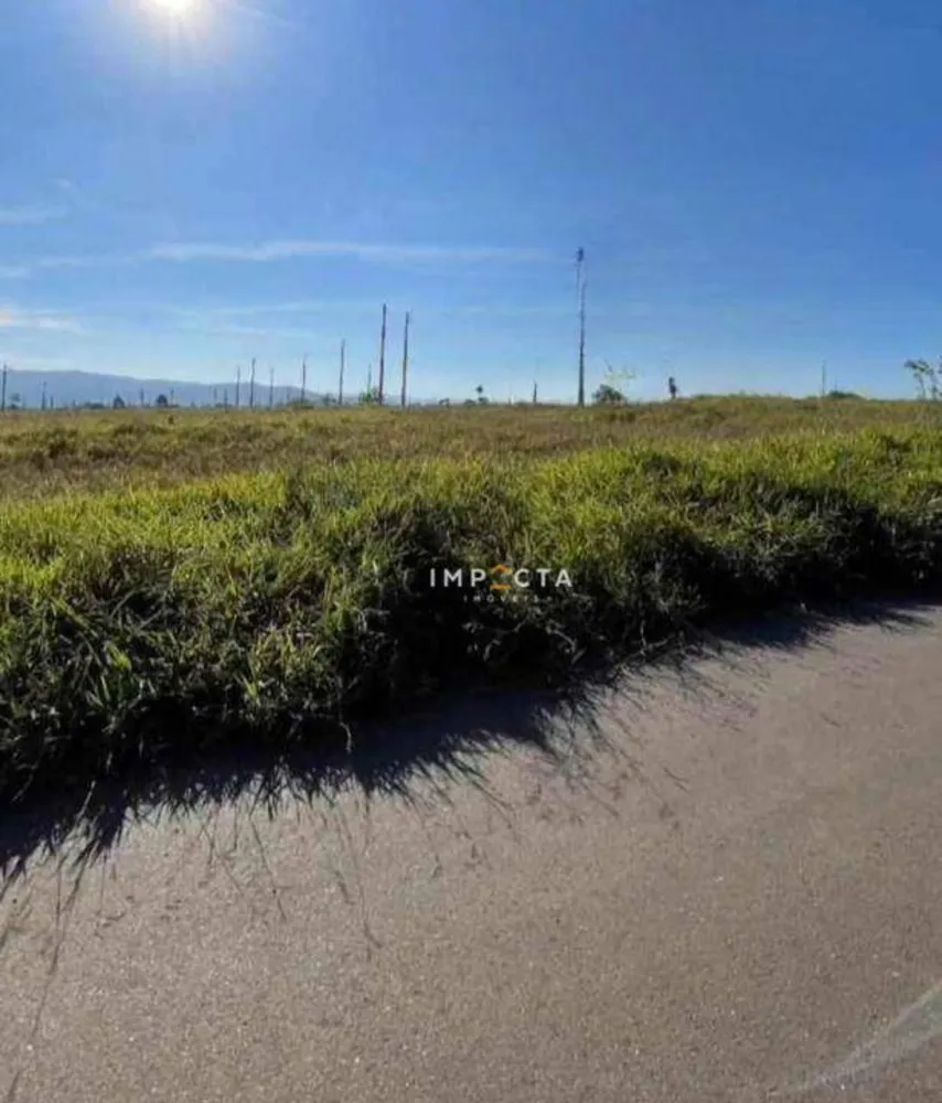 Terreno, 240 m² - Foto 1