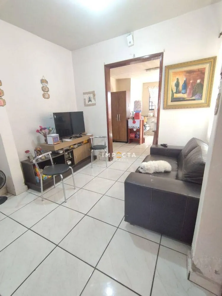 Casa, 3 quartos, 130 m² - Foto 2