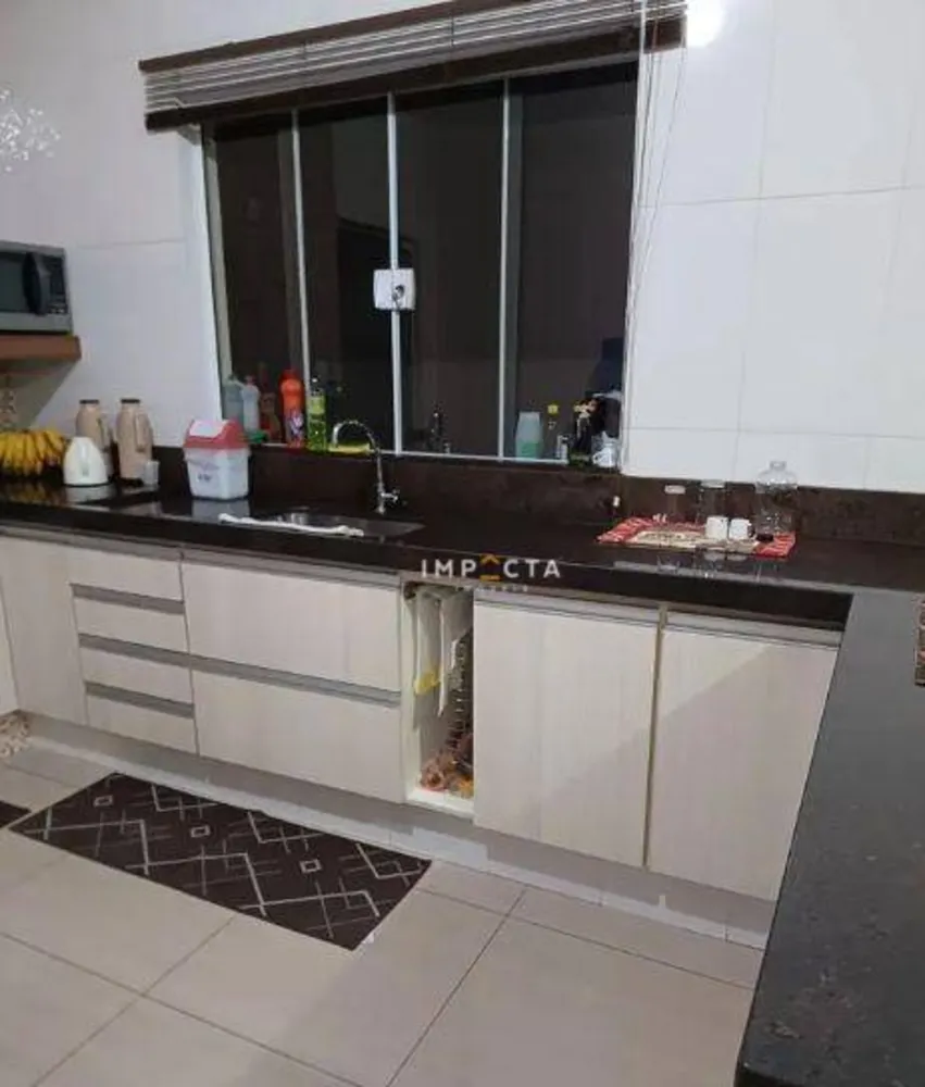 Casa, 3 quartos, 180 m² - Foto 1