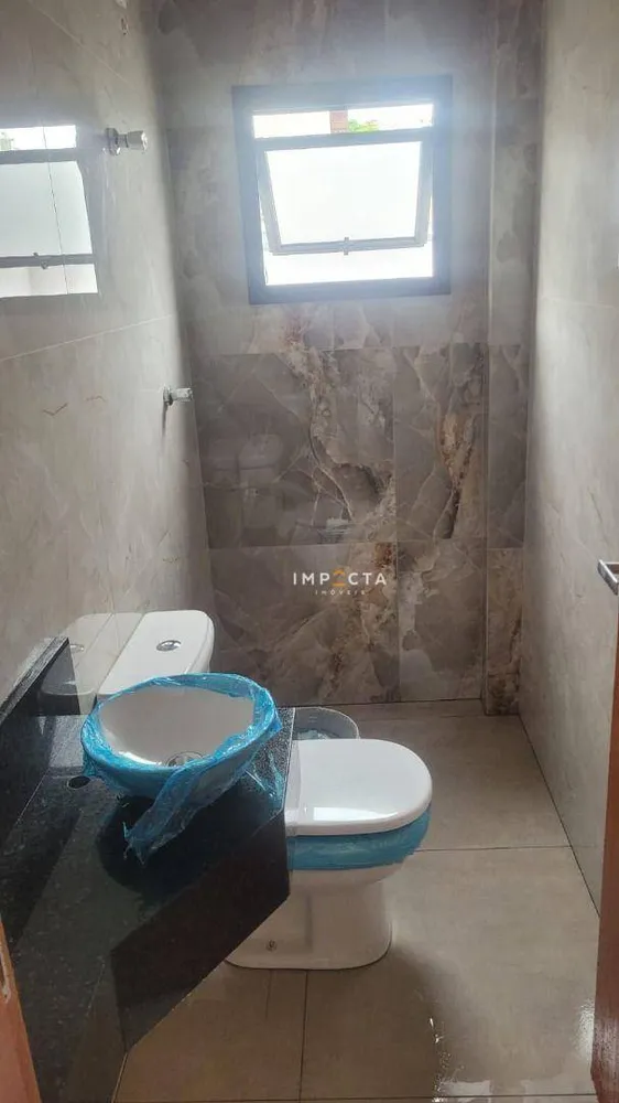Casa, 3 quartos, 199 m² - Foto 2