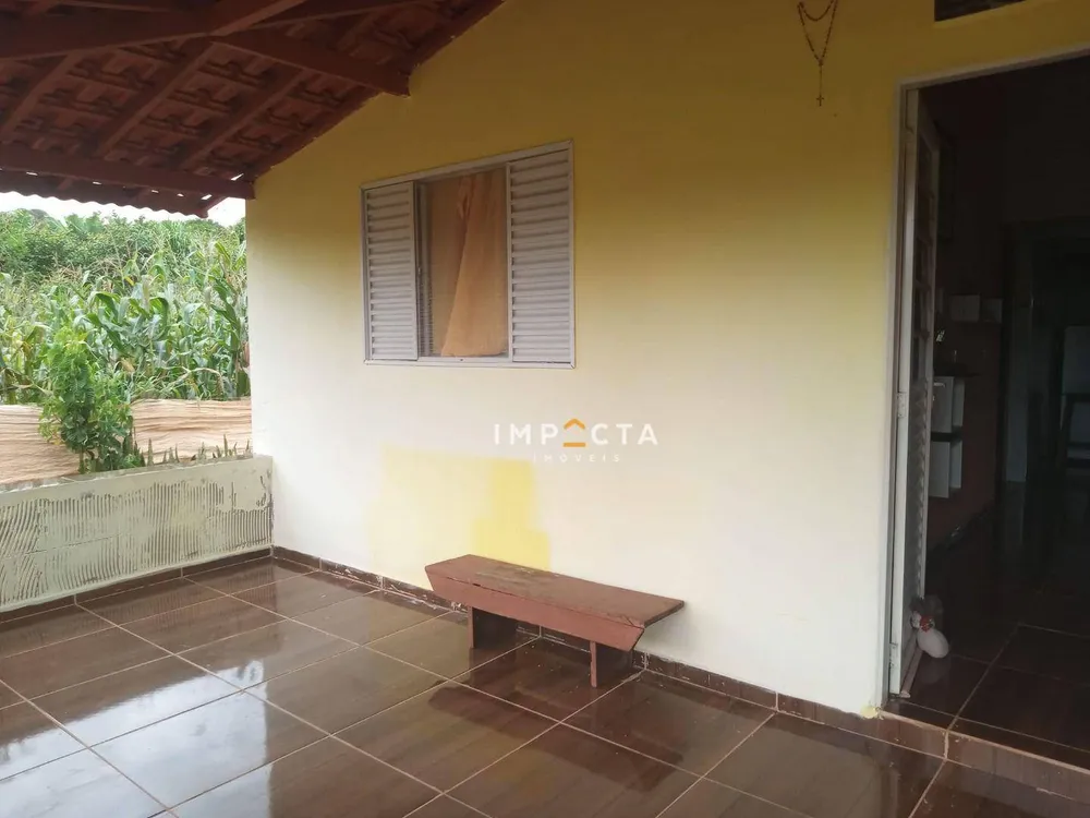 Chácara, 2 quartos, 1097 m² - Foto 12
