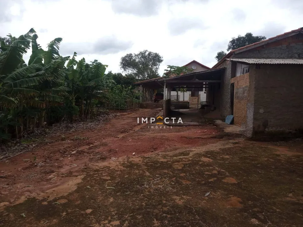 Chácara, 2 quartos, 1097 m² - Foto 8