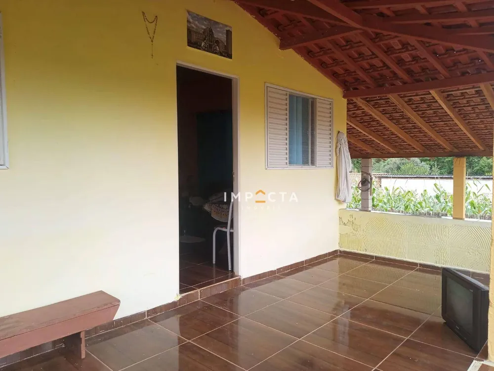 Chácara, 2 quartos, 1097 m² - Foto 7