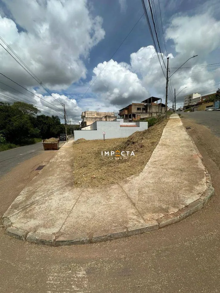Terreno, 240 m² - Foto 1