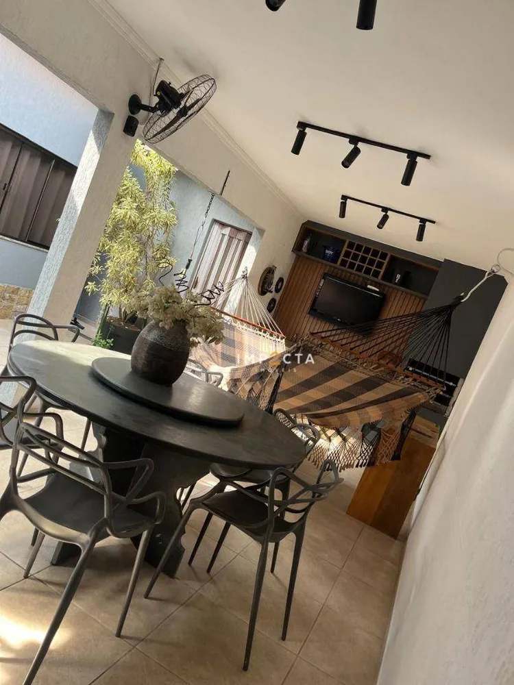 Casa, 3 quartos, 193 m² - Foto 7