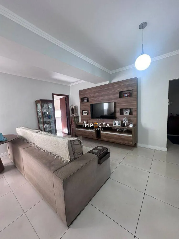 Casa, 4 quartos, 269 m² - Foto 8