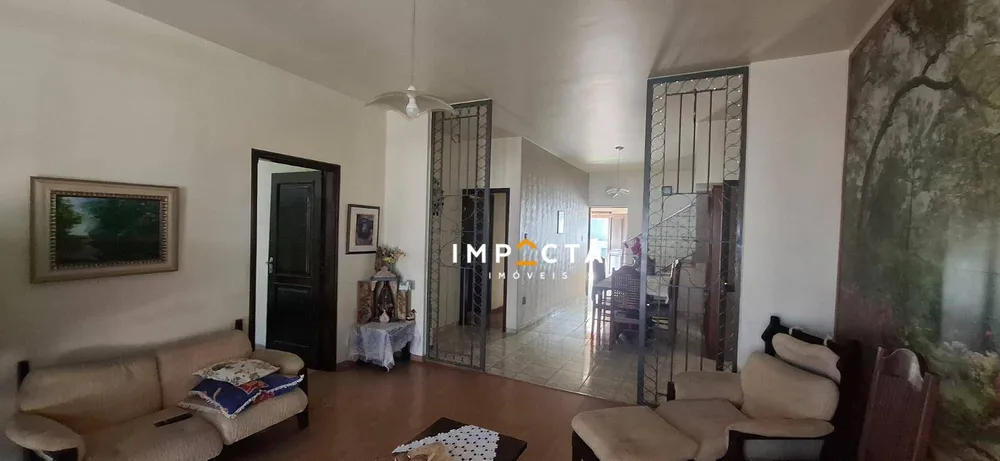 Casa, 5 quartos, 255 m² - Foto 4