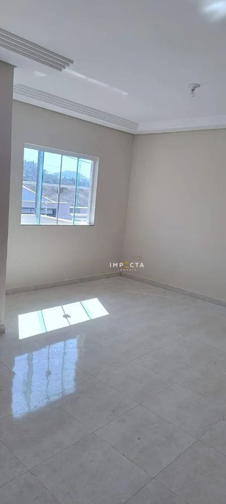 Casa, 3 quartos, 189 m² - Foto 1