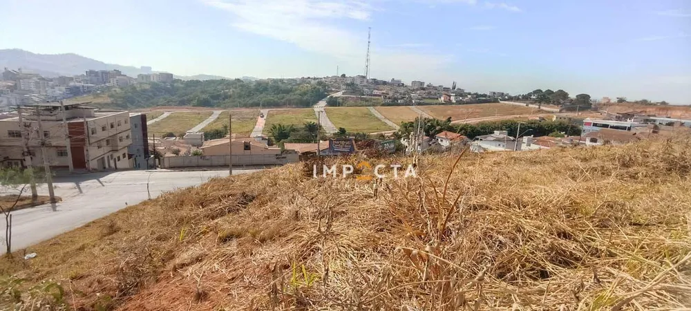 Loteamento e Condomínio, 600 m² - Foto 1