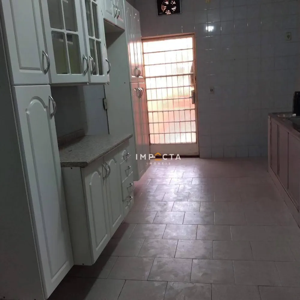 Casa, 3 quartos, 310 m² - Foto 6